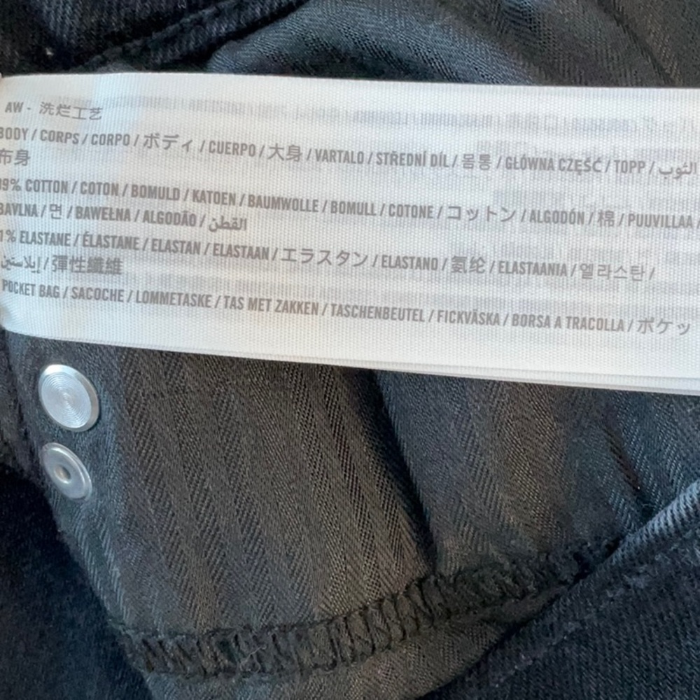 Abercrombie & Fitch Black Mini Skirt with Silver Details - Picture 5 of 5